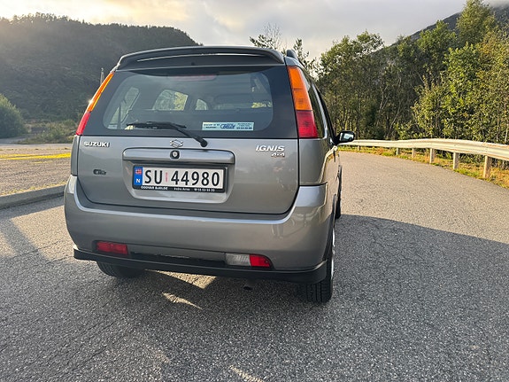 Suzuki Ignis 4 of 10
