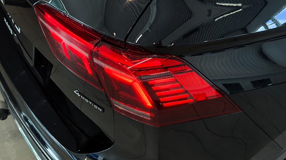 Volkswagen Tiguan 12 of 30