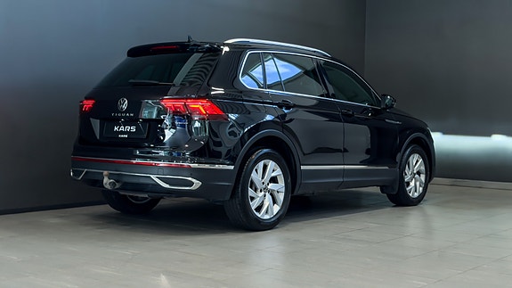 Volkswagen Tiguan 10 of 30