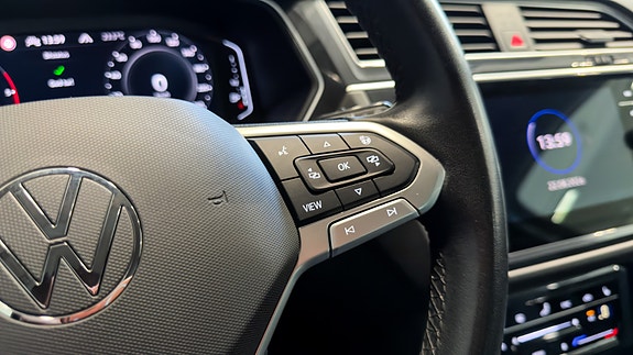 Volkswagen Tiguan 22 of 30