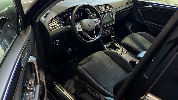 Volkswagen Tiguan 17 of 30