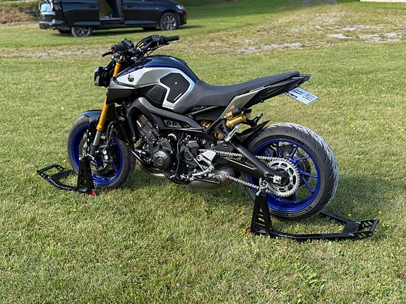 Yamaha MT-09 SP 5 of 28
