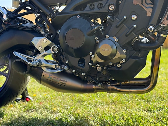 Yamaha MT-09 SP 15 of 28