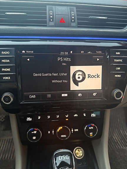 Skoda Superb 13 of 17