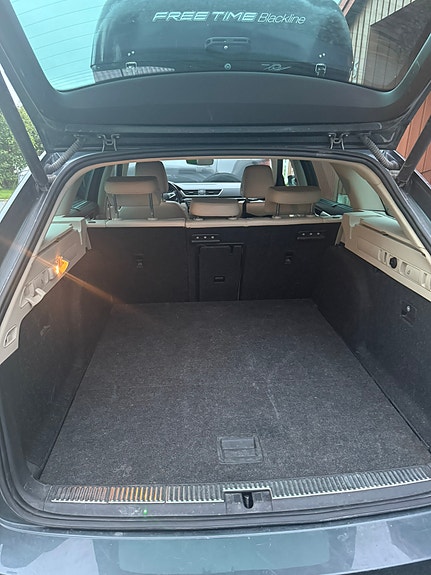 Skoda Superb 8 of 17