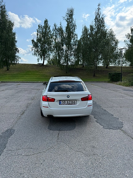 BMW 520d 15 of 30
