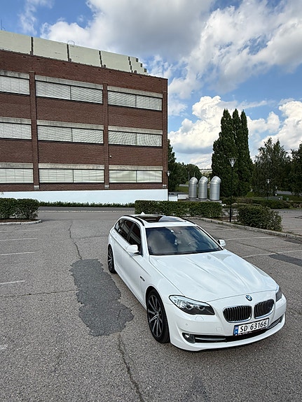 BMW 520d 12 of 30