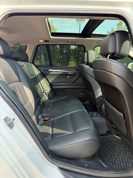 BMW 520d 22 of 30