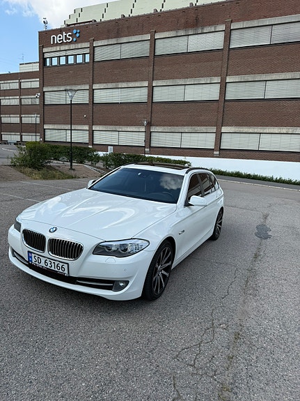 BMW 520d 11 of 30