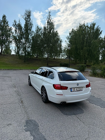BMW 520d 10 of 30
