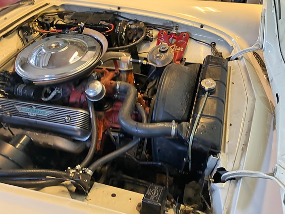 Ford Thunderbird 20 of 24