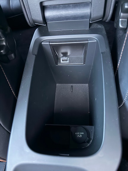 Volvo V40 Cross Country 16 of 24