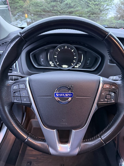 Volvo V40 Cross Country 22 of 24
