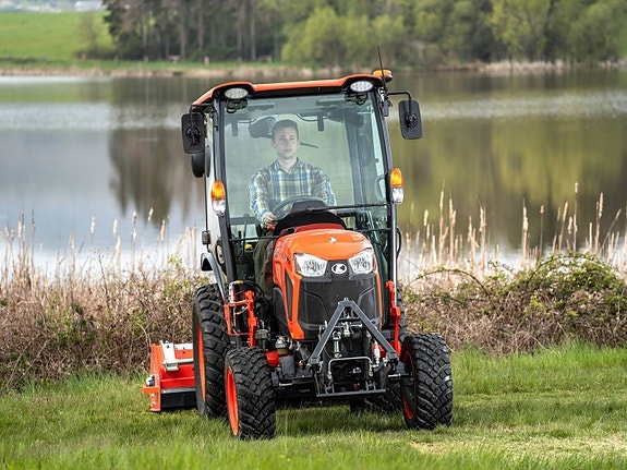 Kubota LX-401 18 of 24