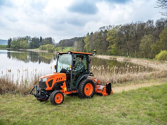 Kubota LX-401 16 of 24