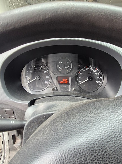Peugeot Partner 7 of 8