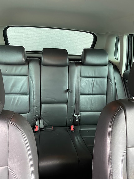 Volkswagen Tiguan 9 of 12