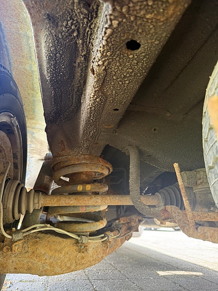 Toyota HiAce 25 of 30