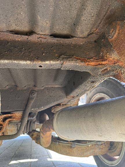 Toyota HiAce 24 of 30