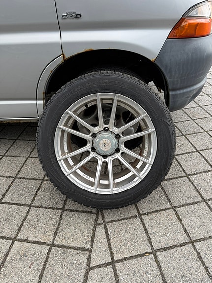Toyota HiAce 15 of 30