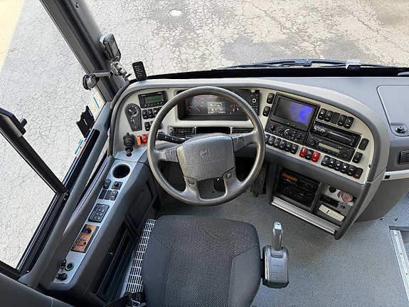 Volvo B11R 9700H 25 of 27
