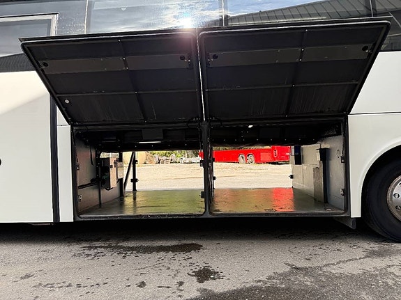 Volvo B11R 9700H 26 of 27