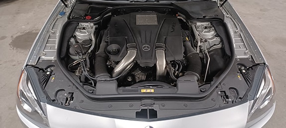 Mercedes-Benz SL550 21 of 30