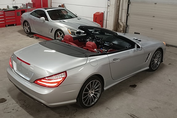 Mercedes-Benz SL550 9 of 30