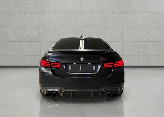 BMW M5 7 of 30
