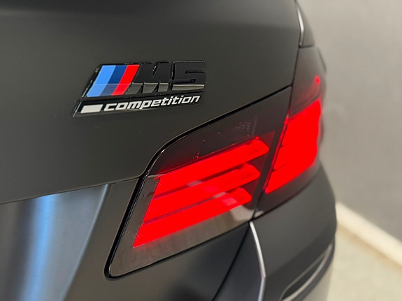 BMW M5 8 of 30