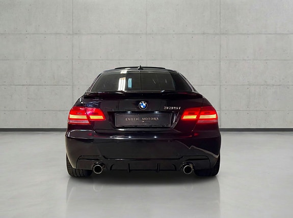 BMW 335i 5 of 27