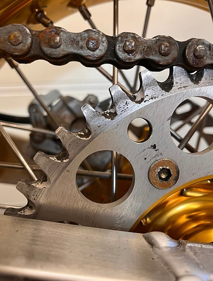 Suzuki RMZ 450 10 of 16