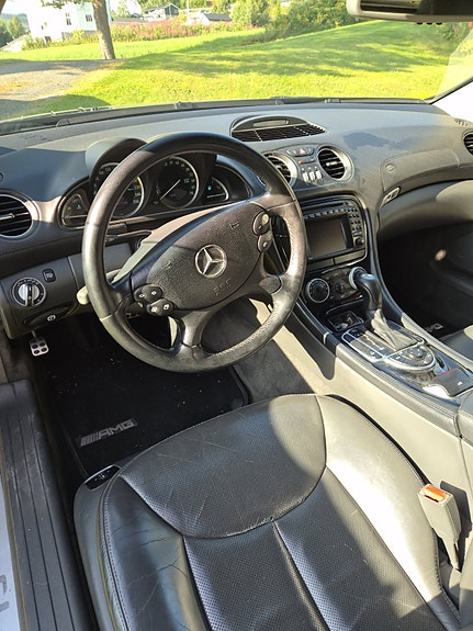 Mercedes-Benz SL500 19 of 20
