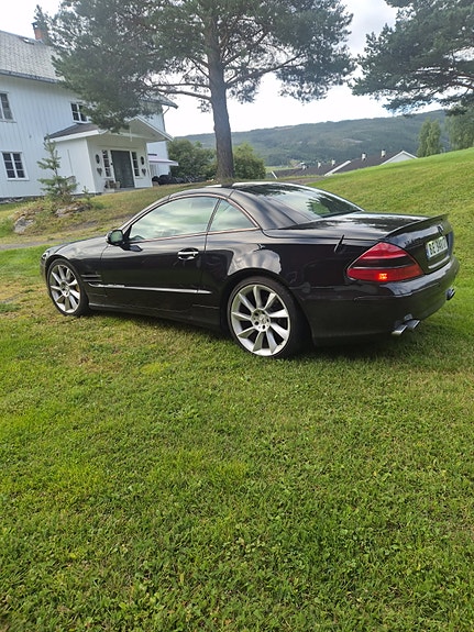 Mercedes-Benz SL500 17 of 20
