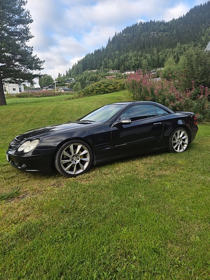 Mercedes-Benz SL500 16 of 20