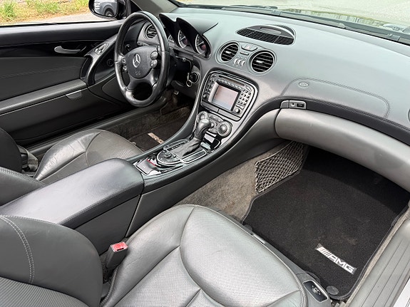 Mercedes-Benz SL500 11 of 20