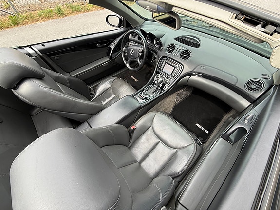 Mercedes-Benz SL500 10 of 20
