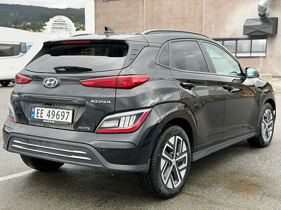 Hyundai Kona 4 of 12