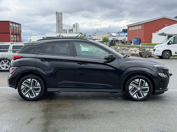 Hyundai Kona 6 of 12