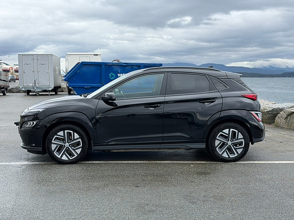 Hyundai Kona 5 of 12