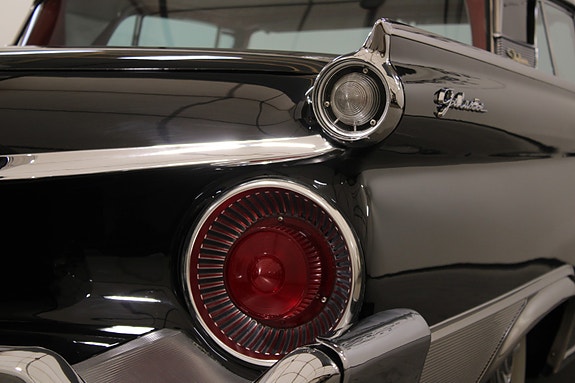 Ford Andre 24 of 30