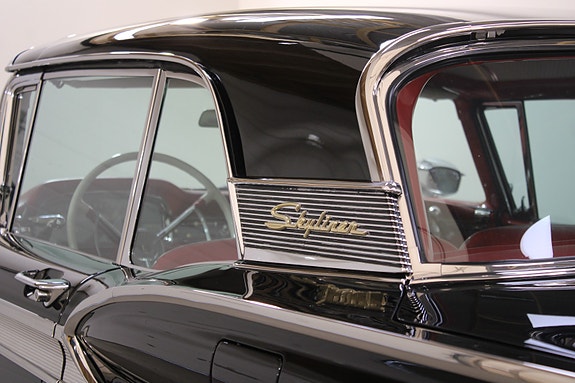 Ford Andre 26 of 30