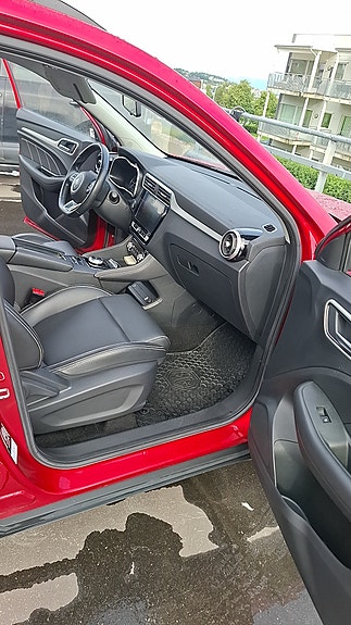 MG ZS EV 10 of 22