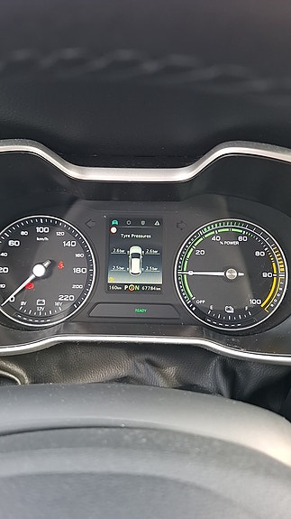 MG ZS EV 13 of 22