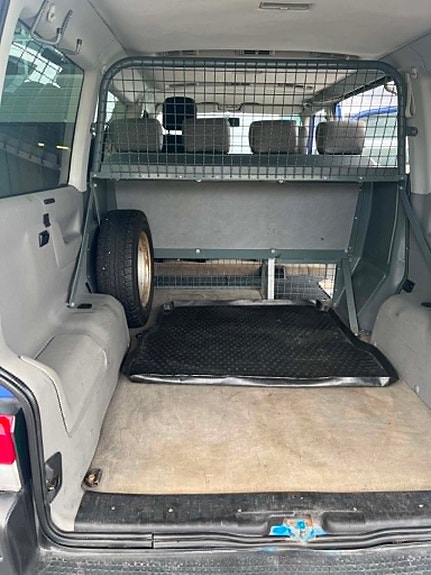 Volkswagen Caravelle 22 of 25