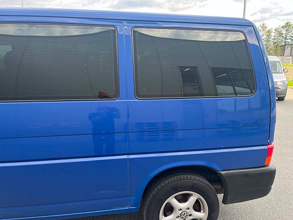 Volkswagen Caravelle 14 of 25