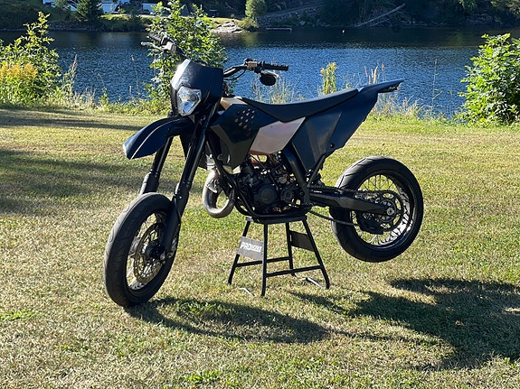 KTM 125 EXC 3 of 13