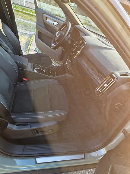 Volvo XC40 18 of 18