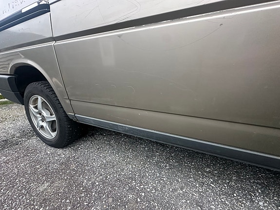 Volkswagen Caravelle 17 of 25