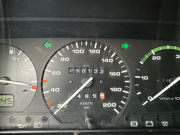 Volkswagen Caravelle 3 of 25